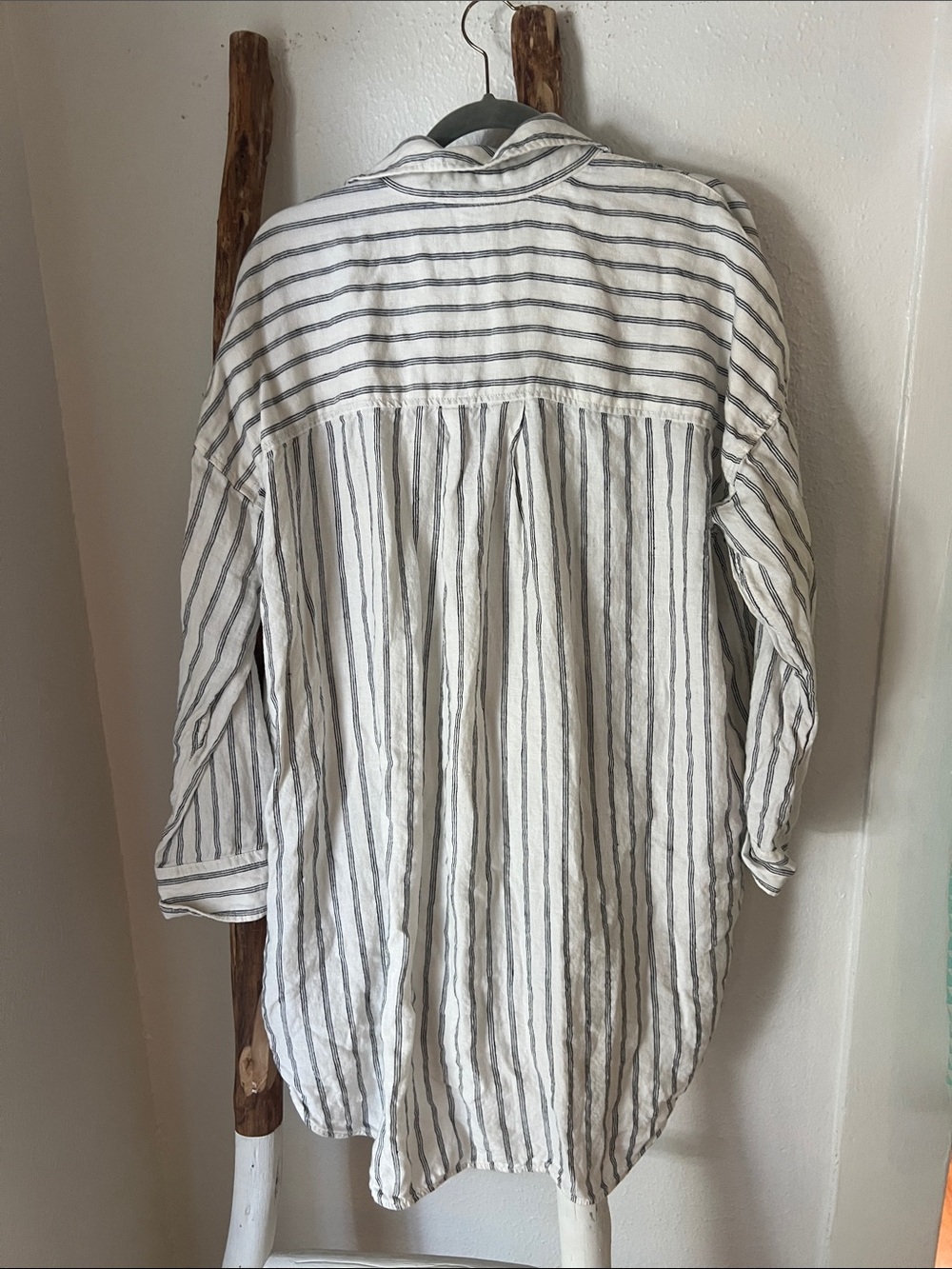 Everlane Oversized White & Gray Black Vertical Stripe Button-Down Linen Shirt M - Picture 6 of 7
